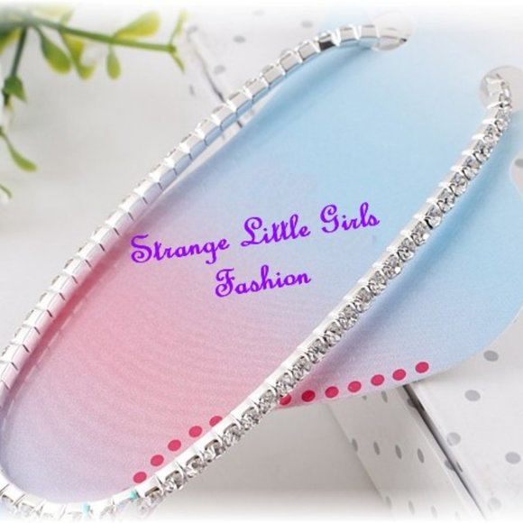 One Row Rhinestone Stretch Anklet - Picture 2 of 2